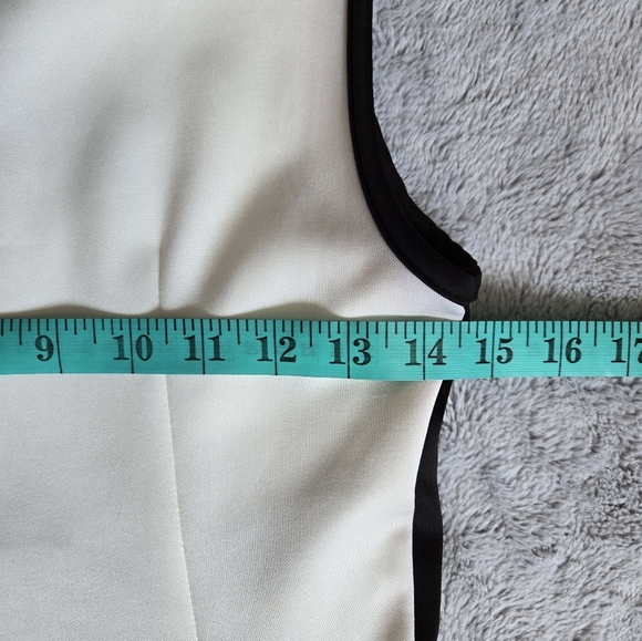 Lori Michaels White and Blue Pleated Midi Dress. Size Small - Picture 9 of 10